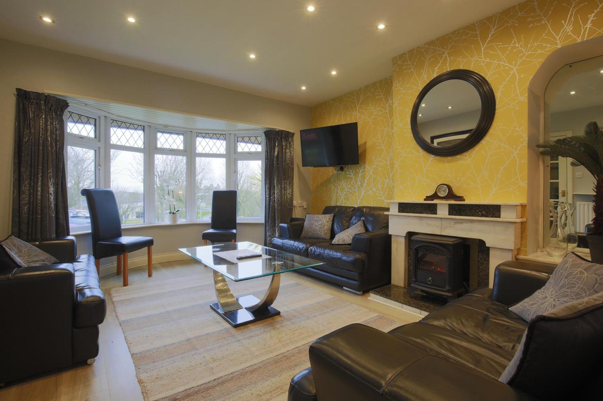 Spacious 4 Bedroom Home - 5 Min Walk To Town Enniskillen Zewnętrze zdjęcie